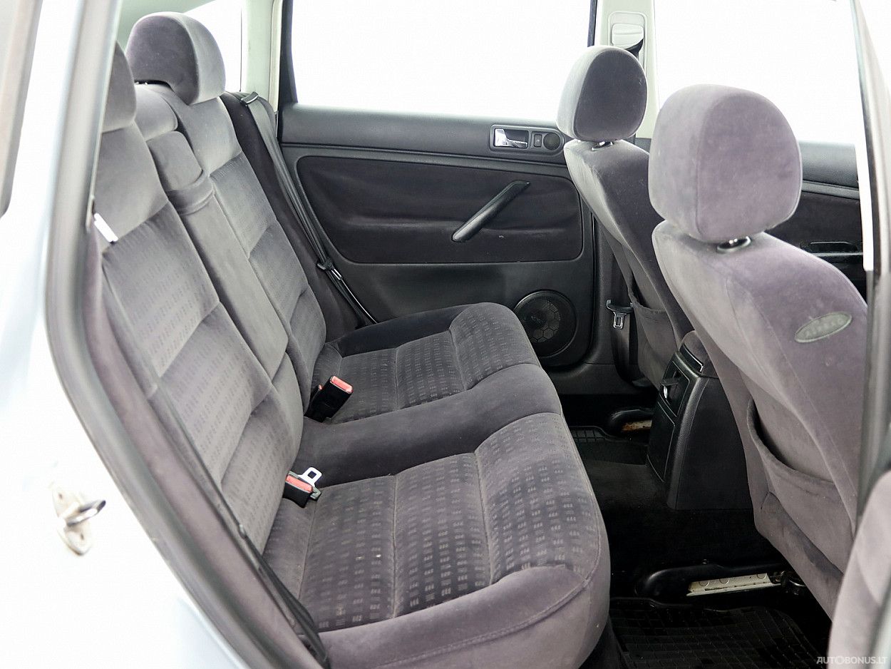 Volkswagen Passat | 6