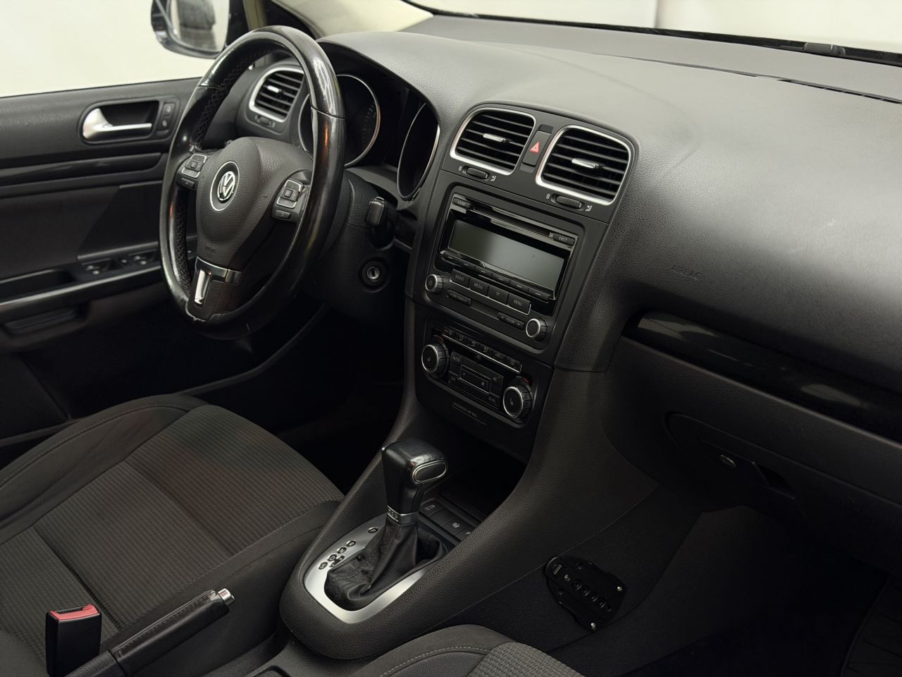 Volkswagen Golf | 12