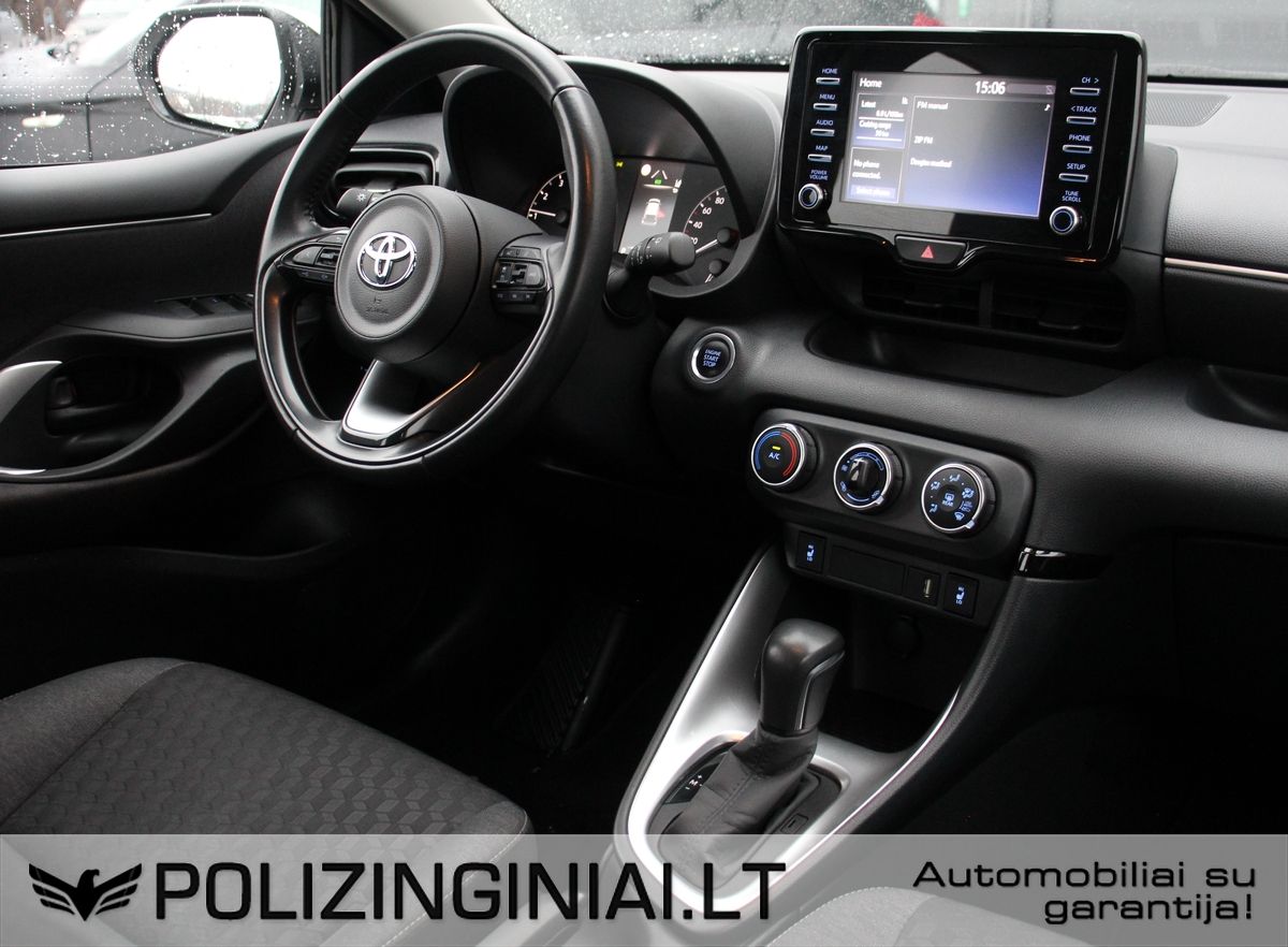 Toyota Yaris | 6