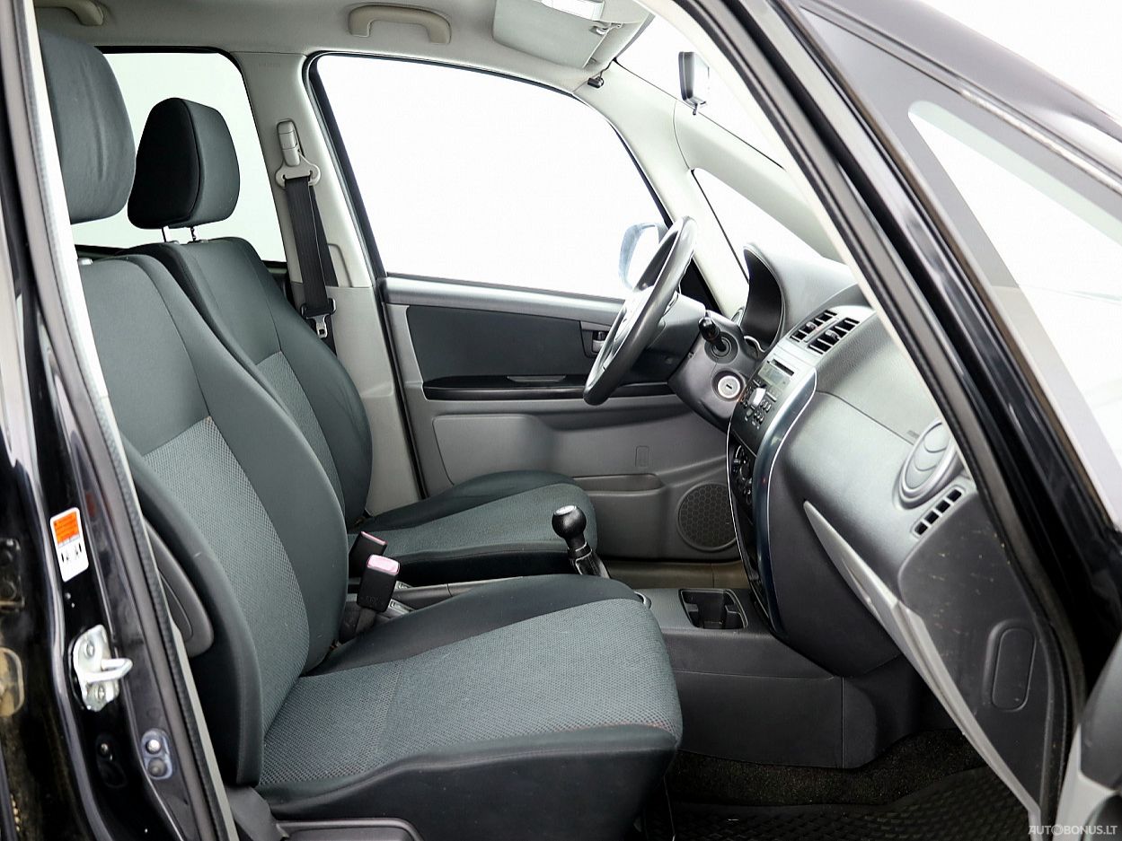 Suzuki SX4 | 5