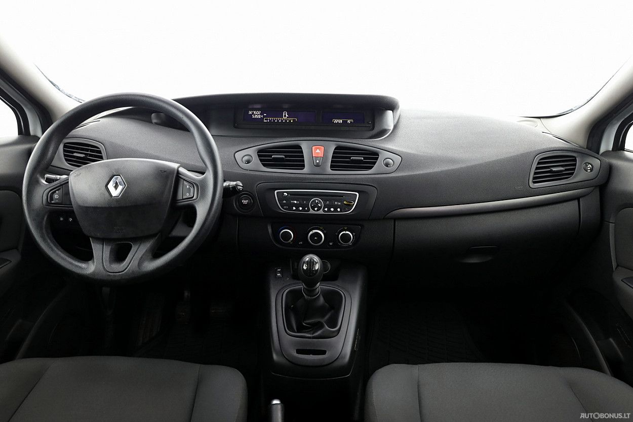 Renault Grand Scenic | 4