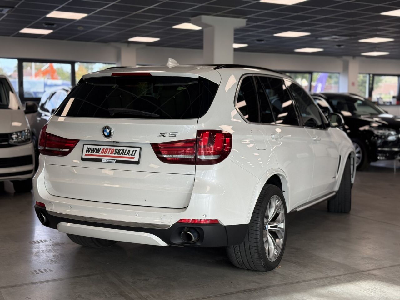 BMW X5 | 29