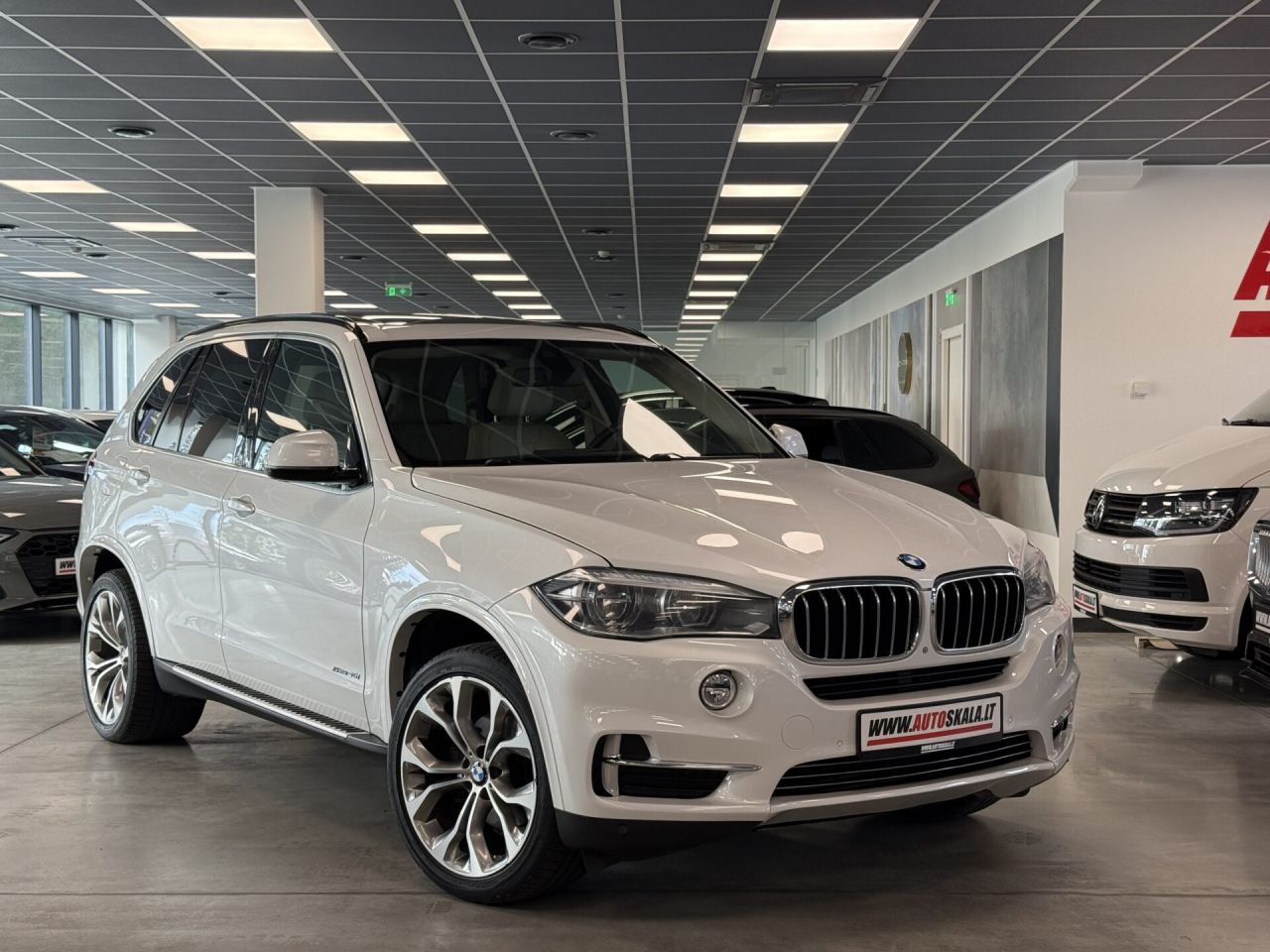 BMW X5 | 11