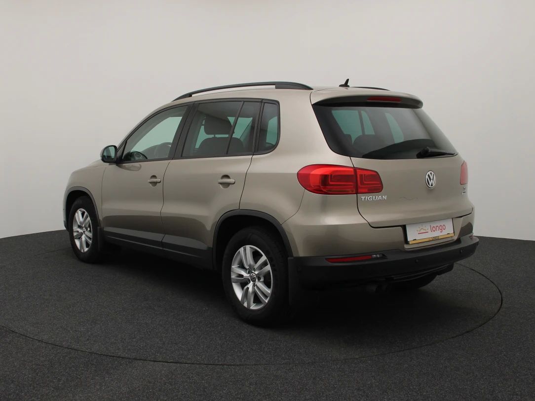 Volkswagen Tiguan | 6