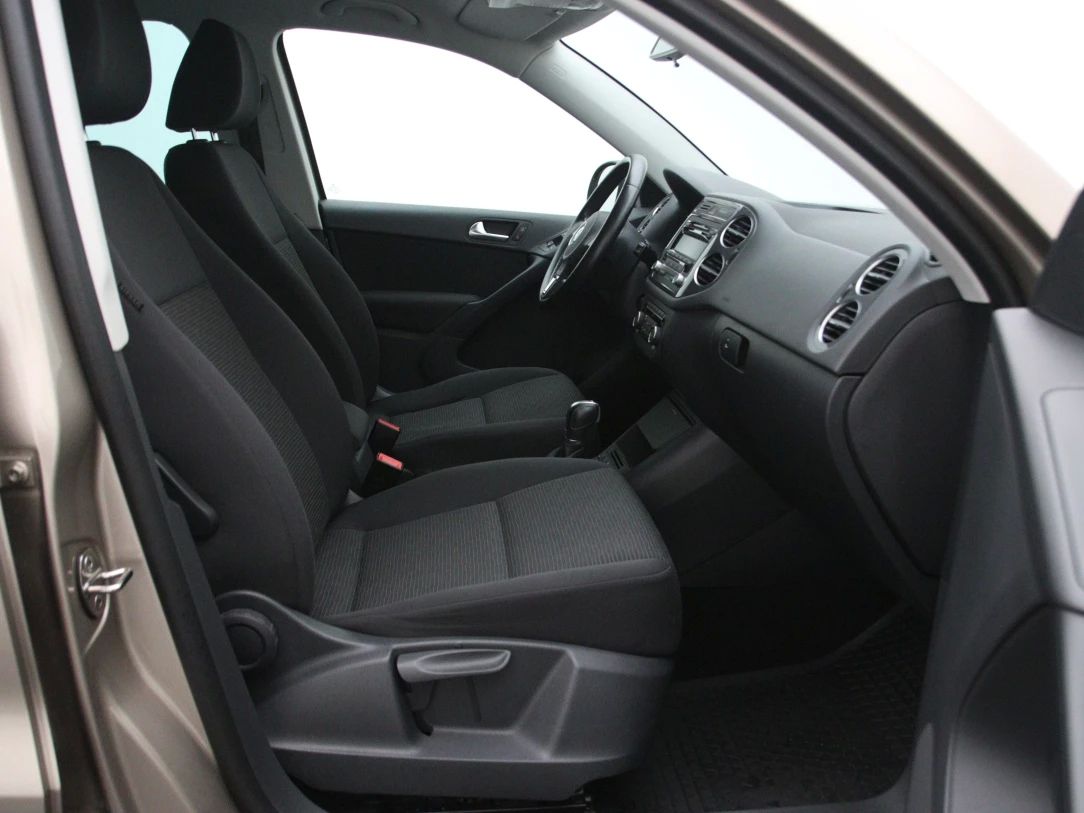 Volkswagen Tiguan | 13