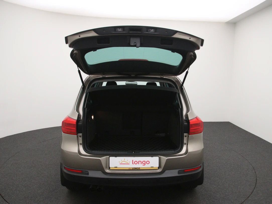 Volkswagen Tiguan | 30