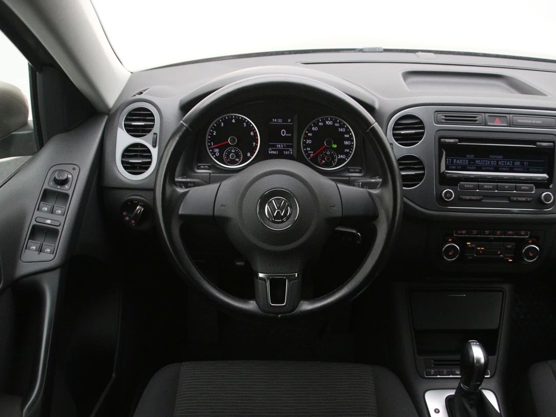 Volkswagen Tiguan | 16