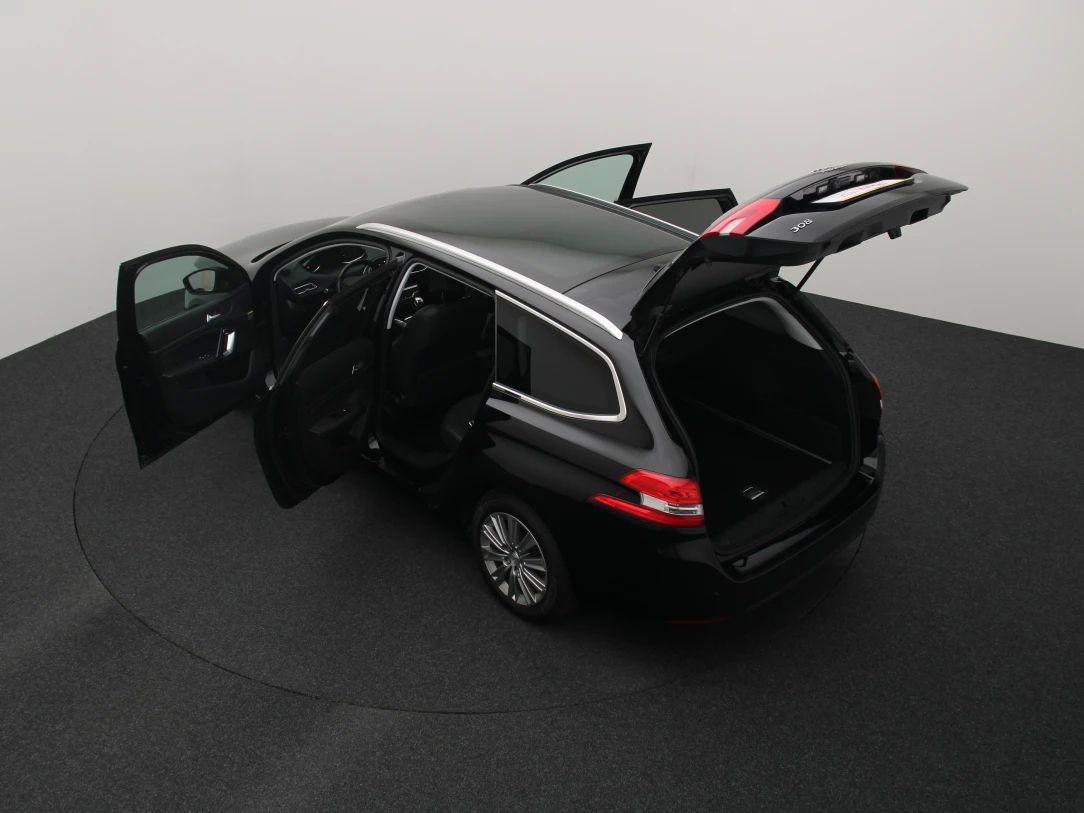 Peugeot 308 | 12