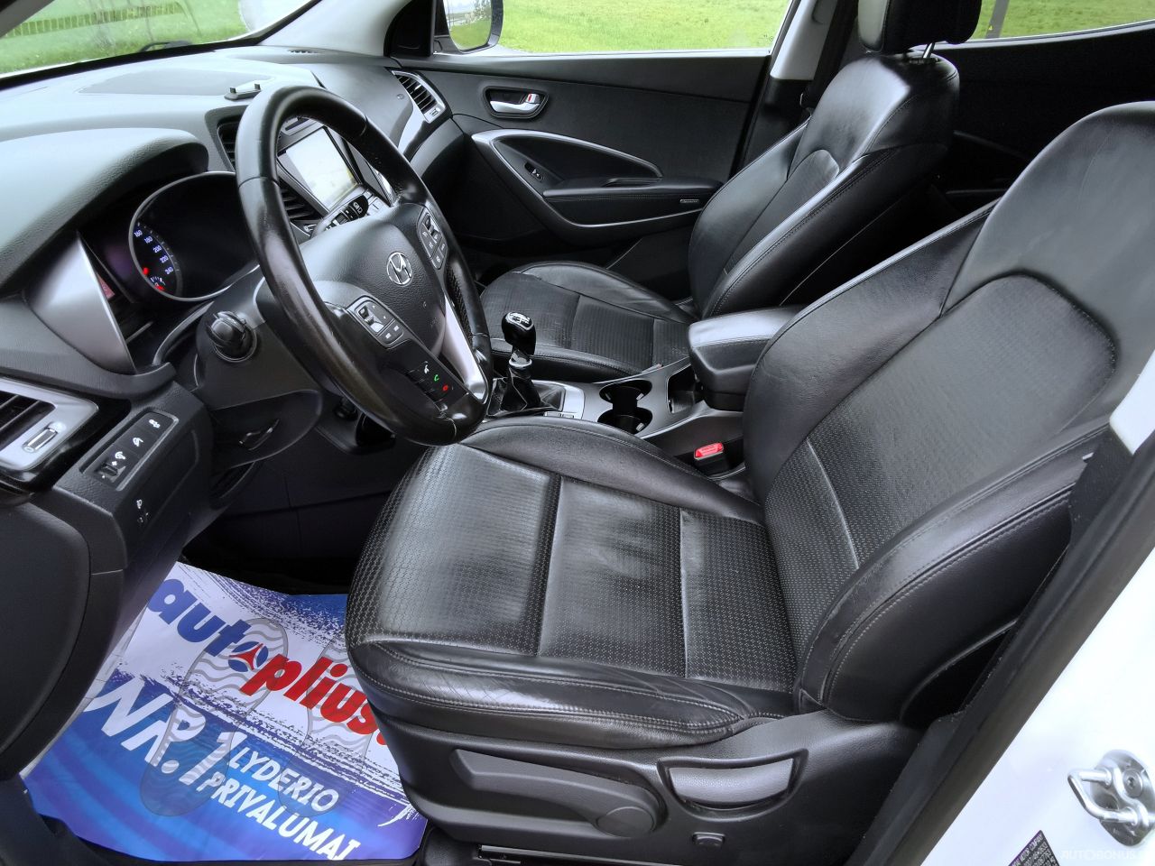 Hyundai Santa Fe | 16