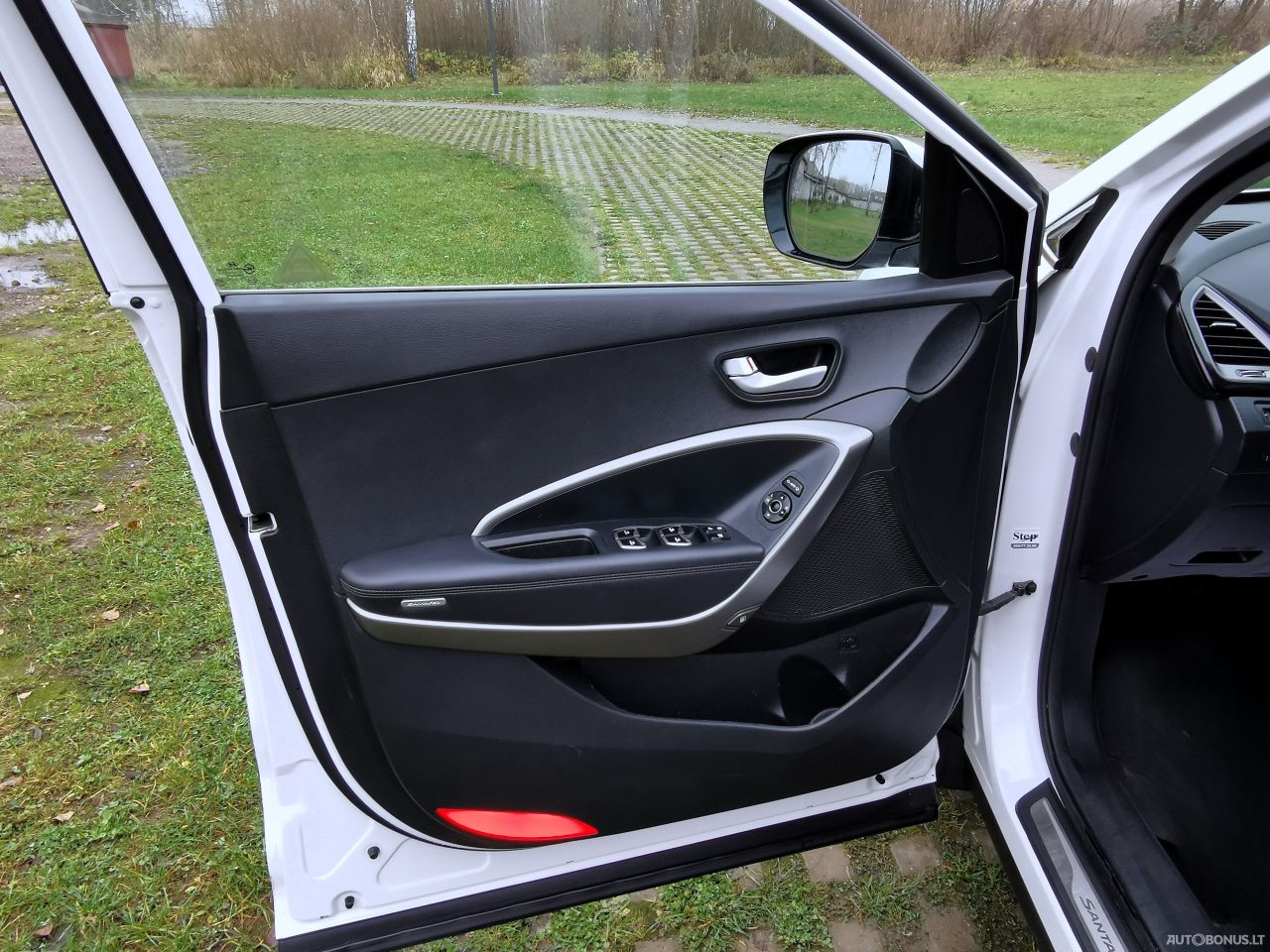 Hyundai Santa Fe | 32