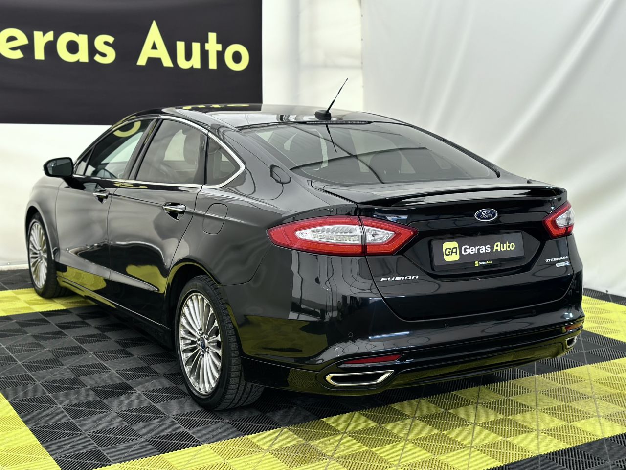 Ford Fusion | 5