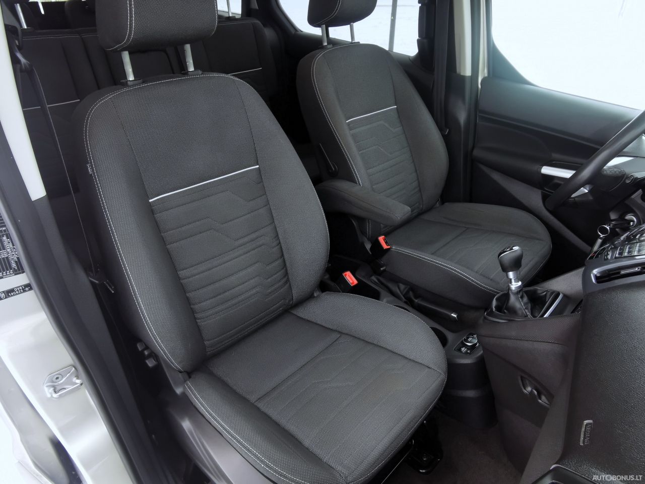 Ford Tourneo Connect | 13