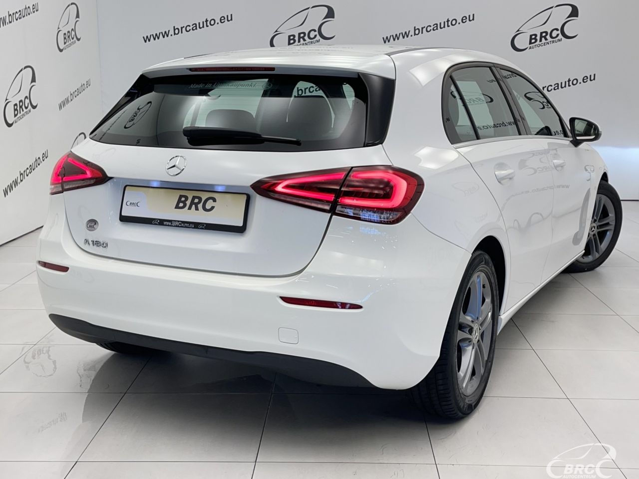 Mercedes-Benz A180 | 45