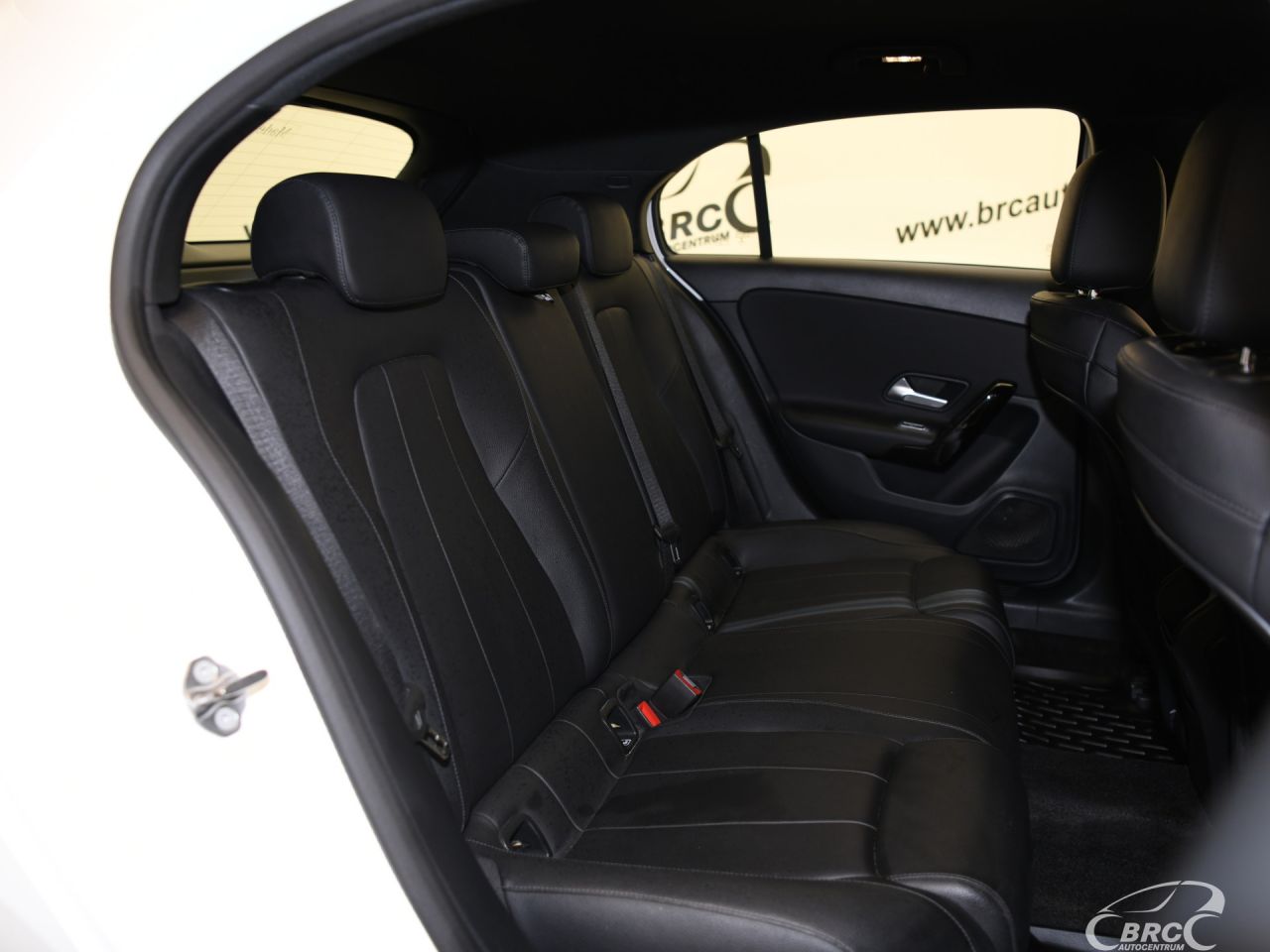 Mercedes-Benz A180 | 10