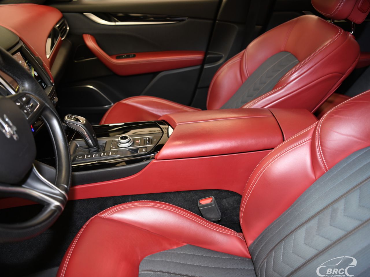 Maserati Levante | 28