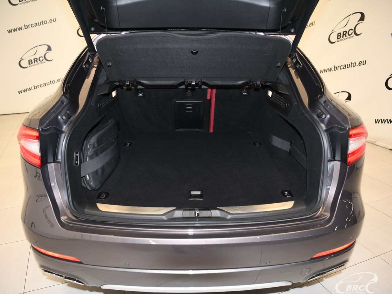 Maserati Levante | 54