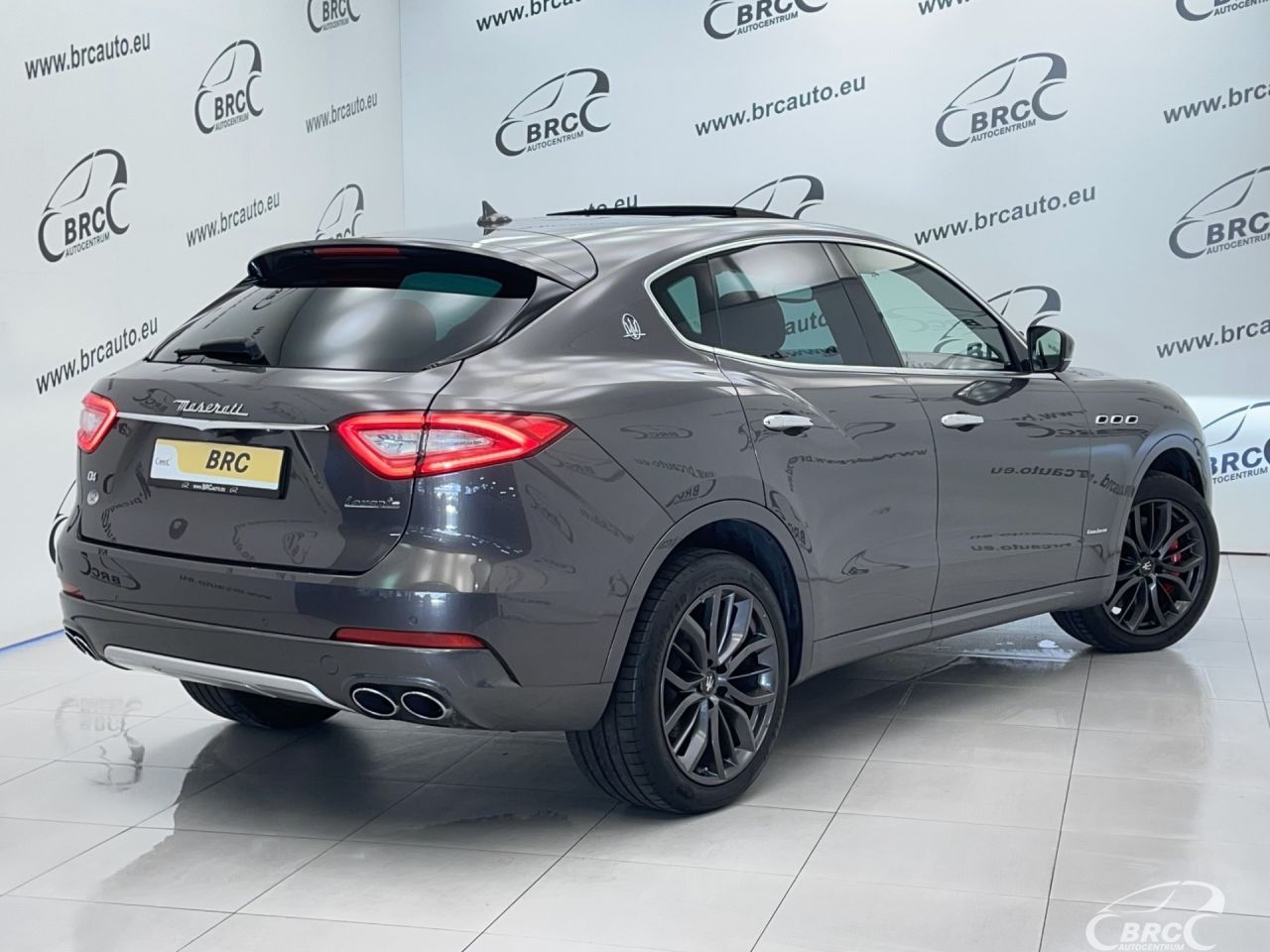 Maserati Levante | 56