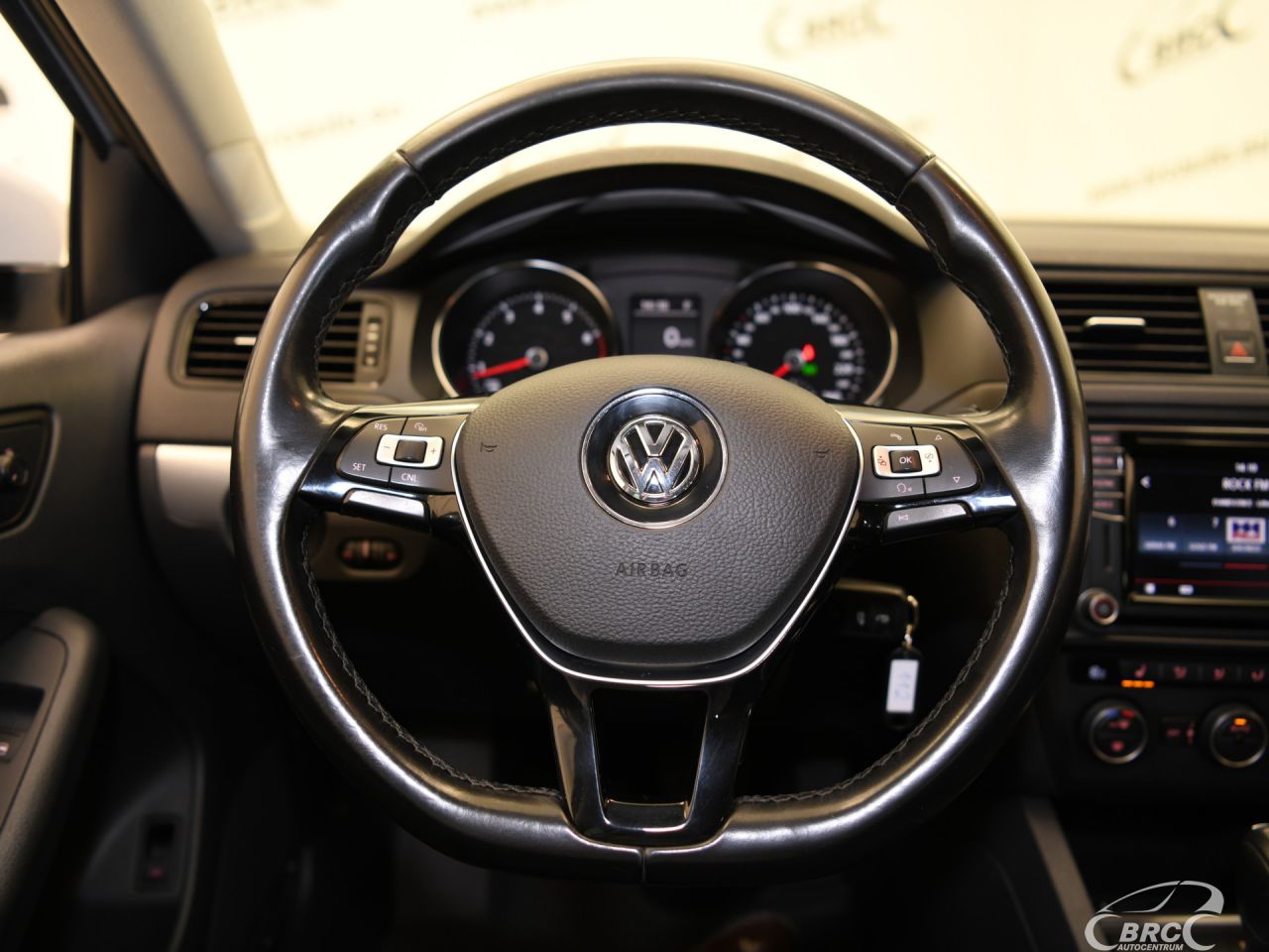 Volkswagen Jetta | 27