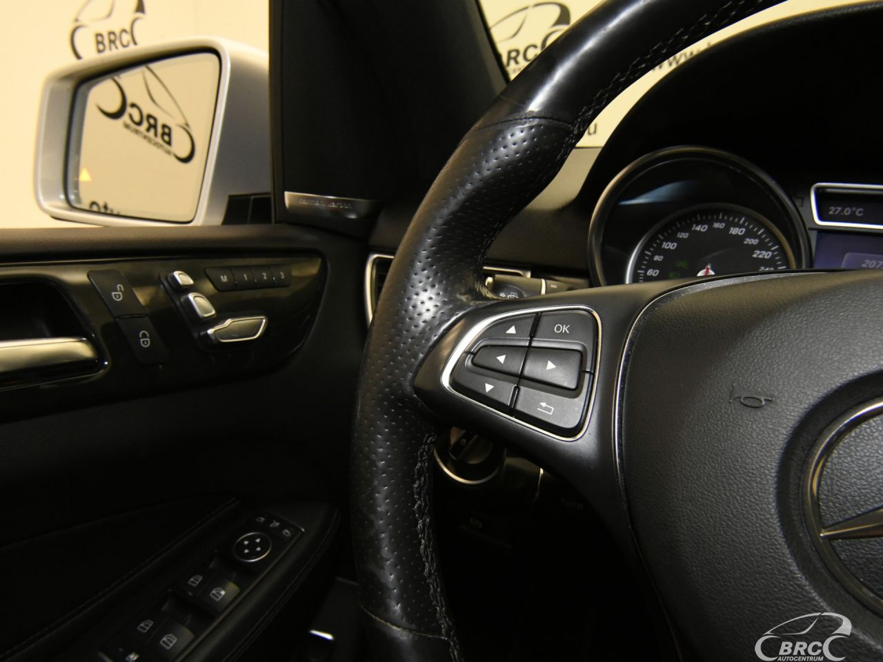 Mercedes-Benz GLE350 | 34