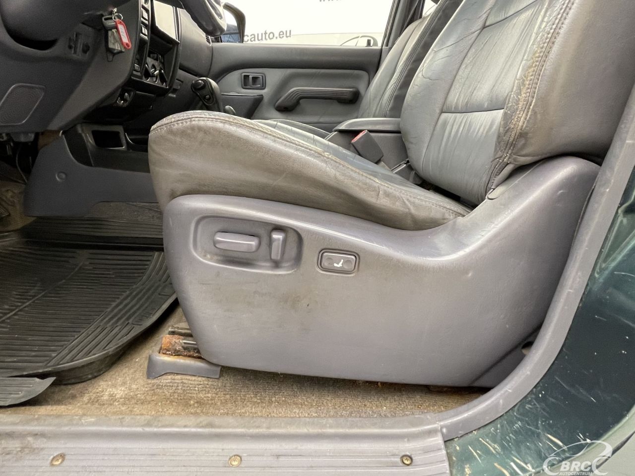 Toyota Land Cruiser | 21