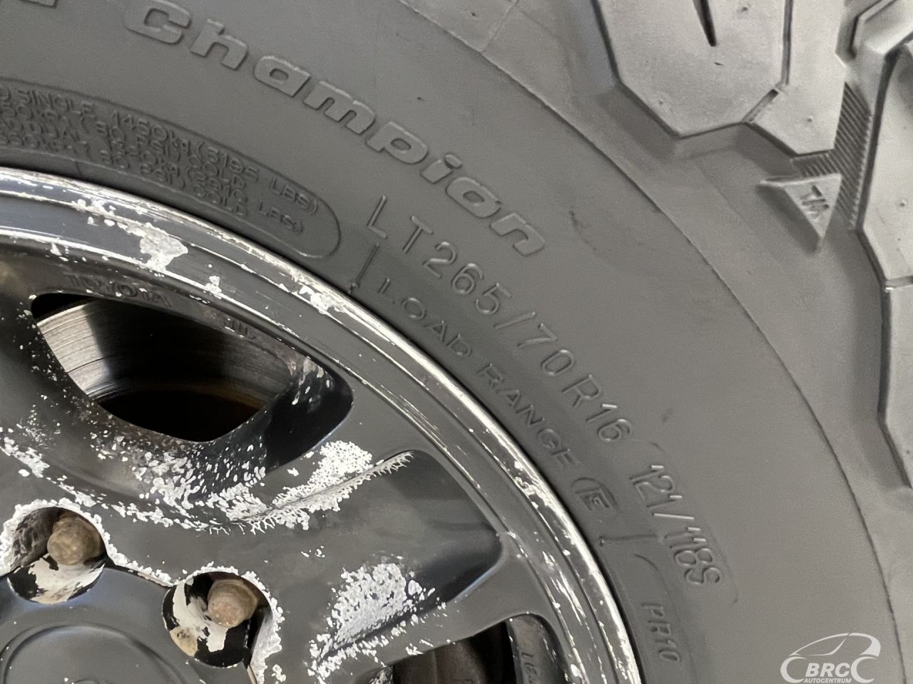 Toyota Land Cruiser | 33