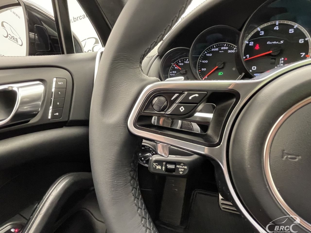 Porsche Cayenne | 35