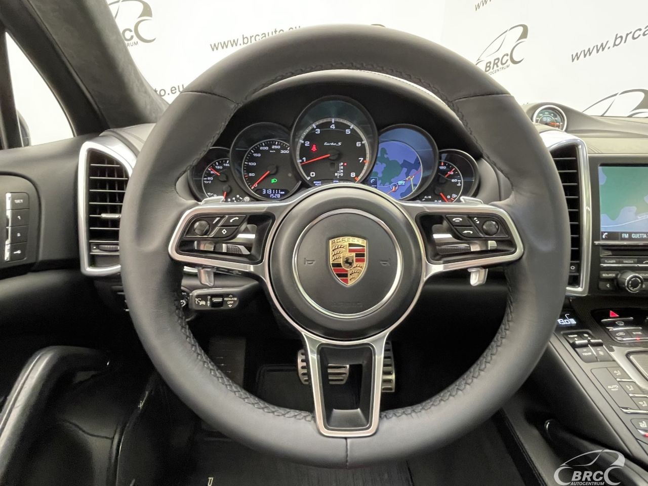 Porsche Cayenne | 33