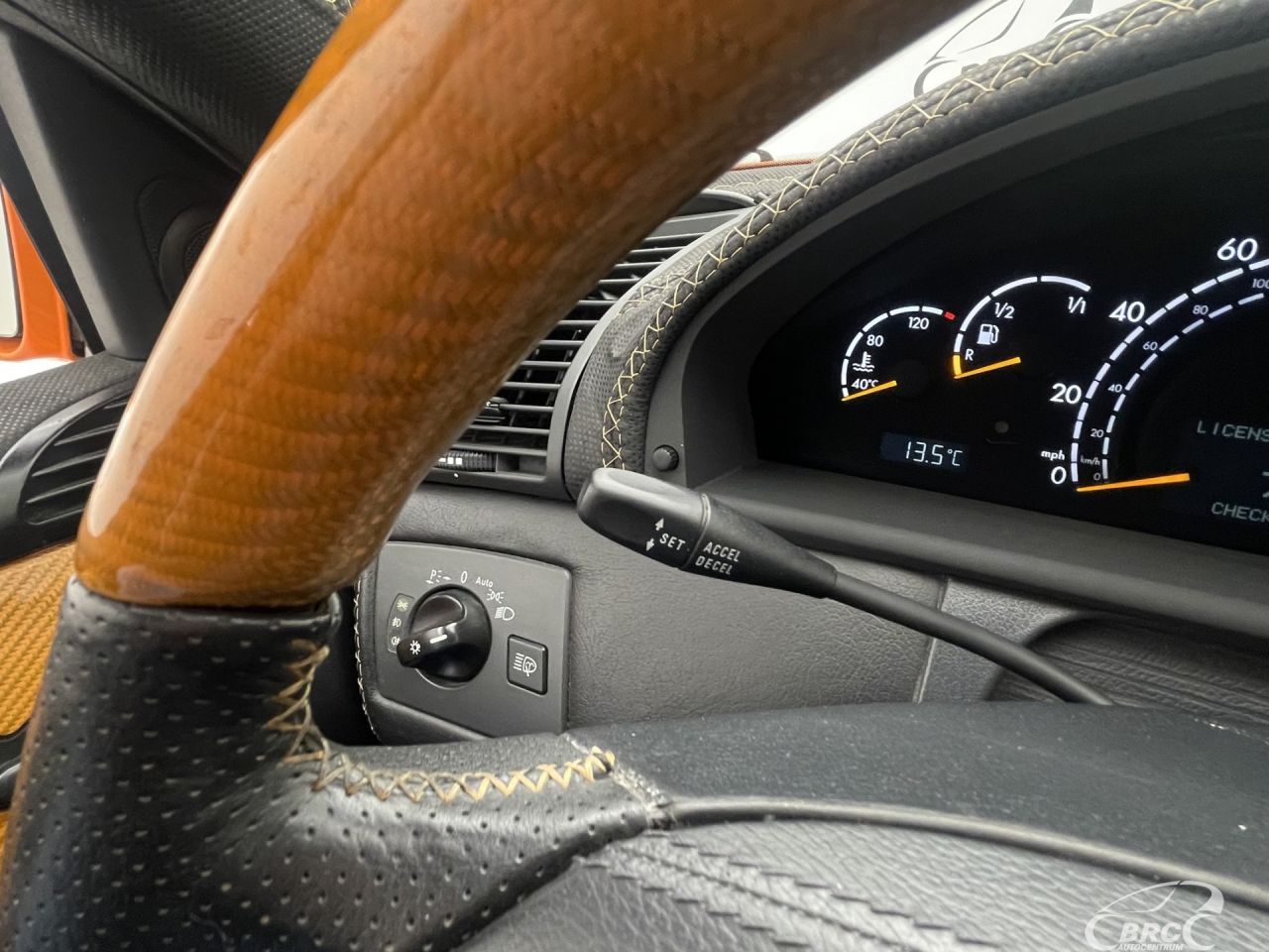 Mercedes-Benz CL500 | 26