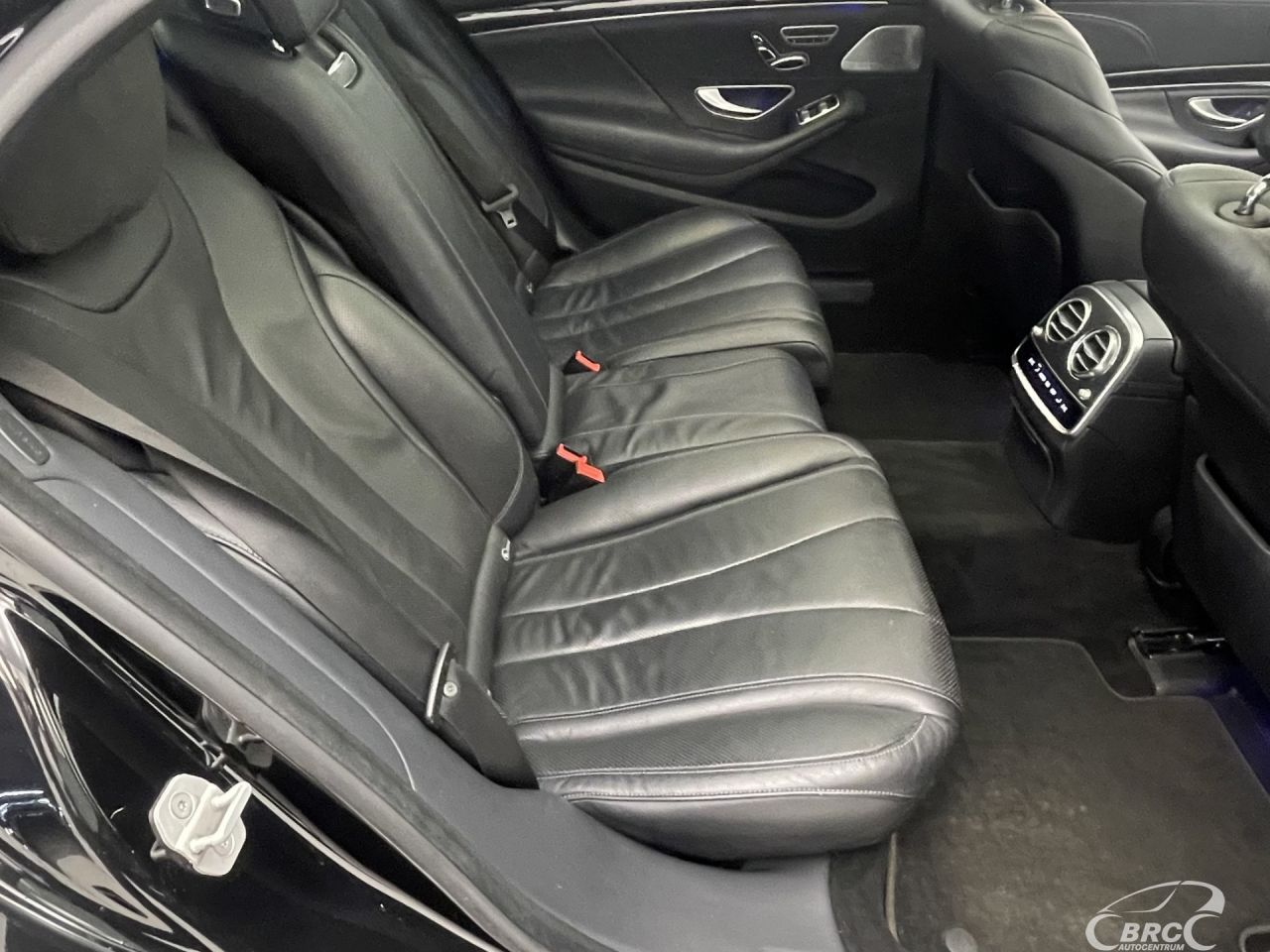 Mercedes-Benz S350 | 10