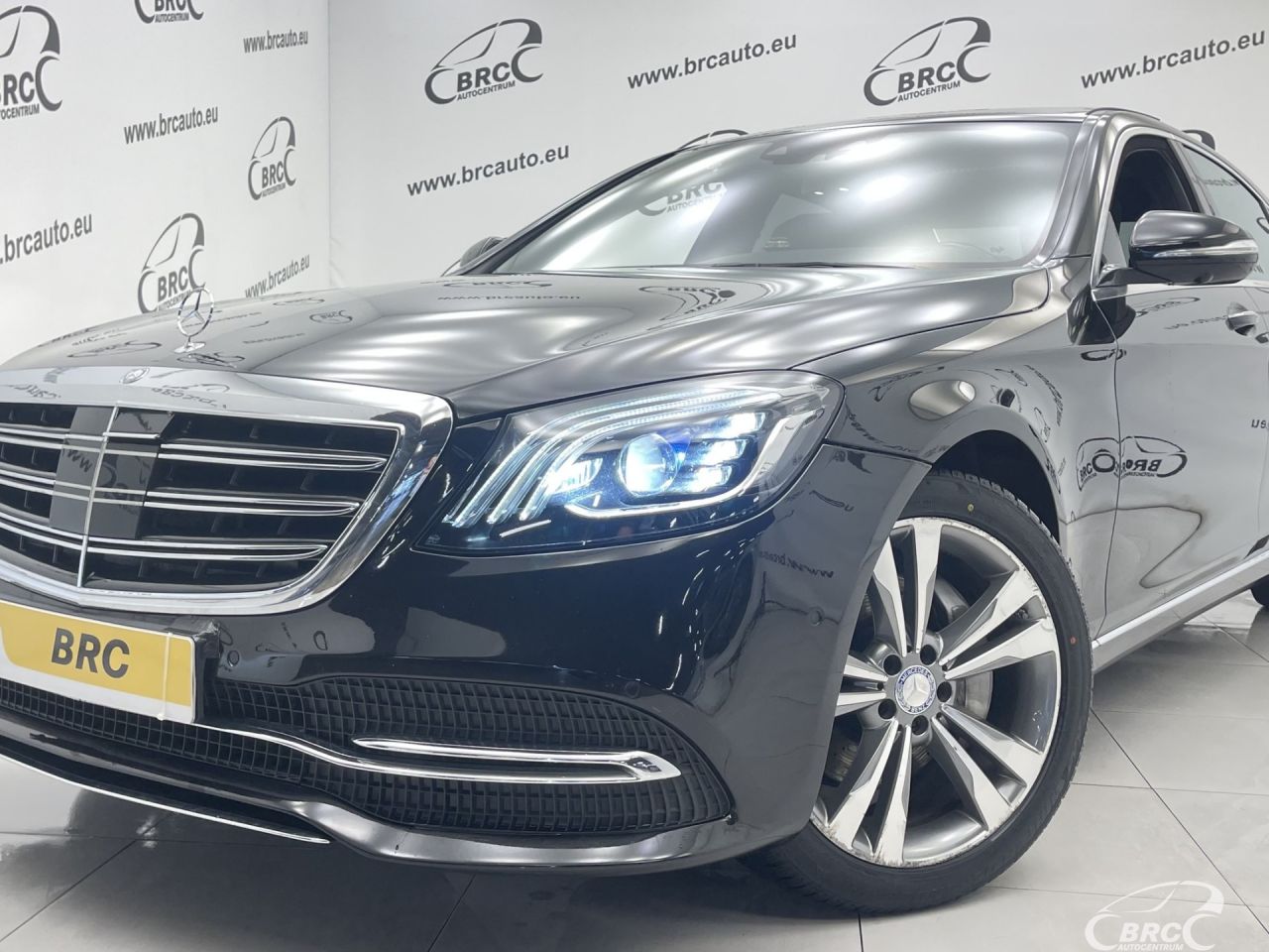 Mercedes-Benz S350 | 47