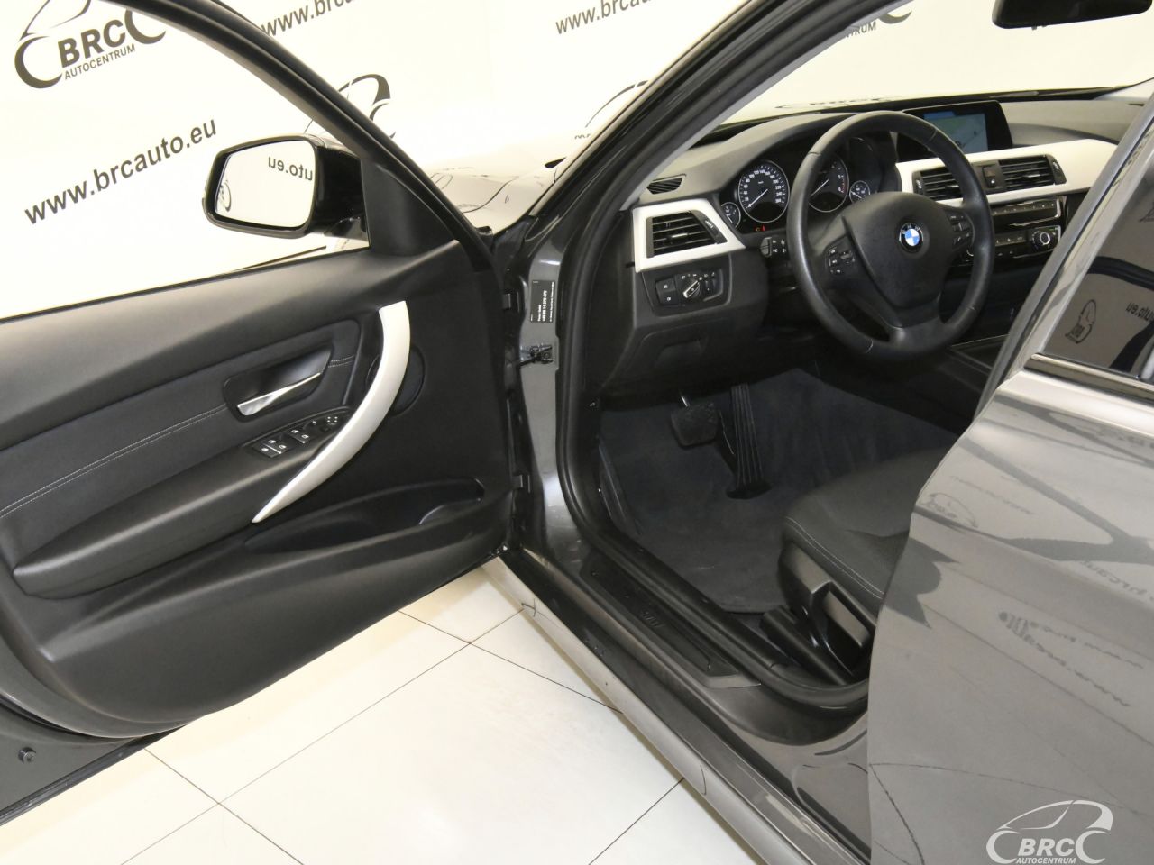 BMW 320 | 17