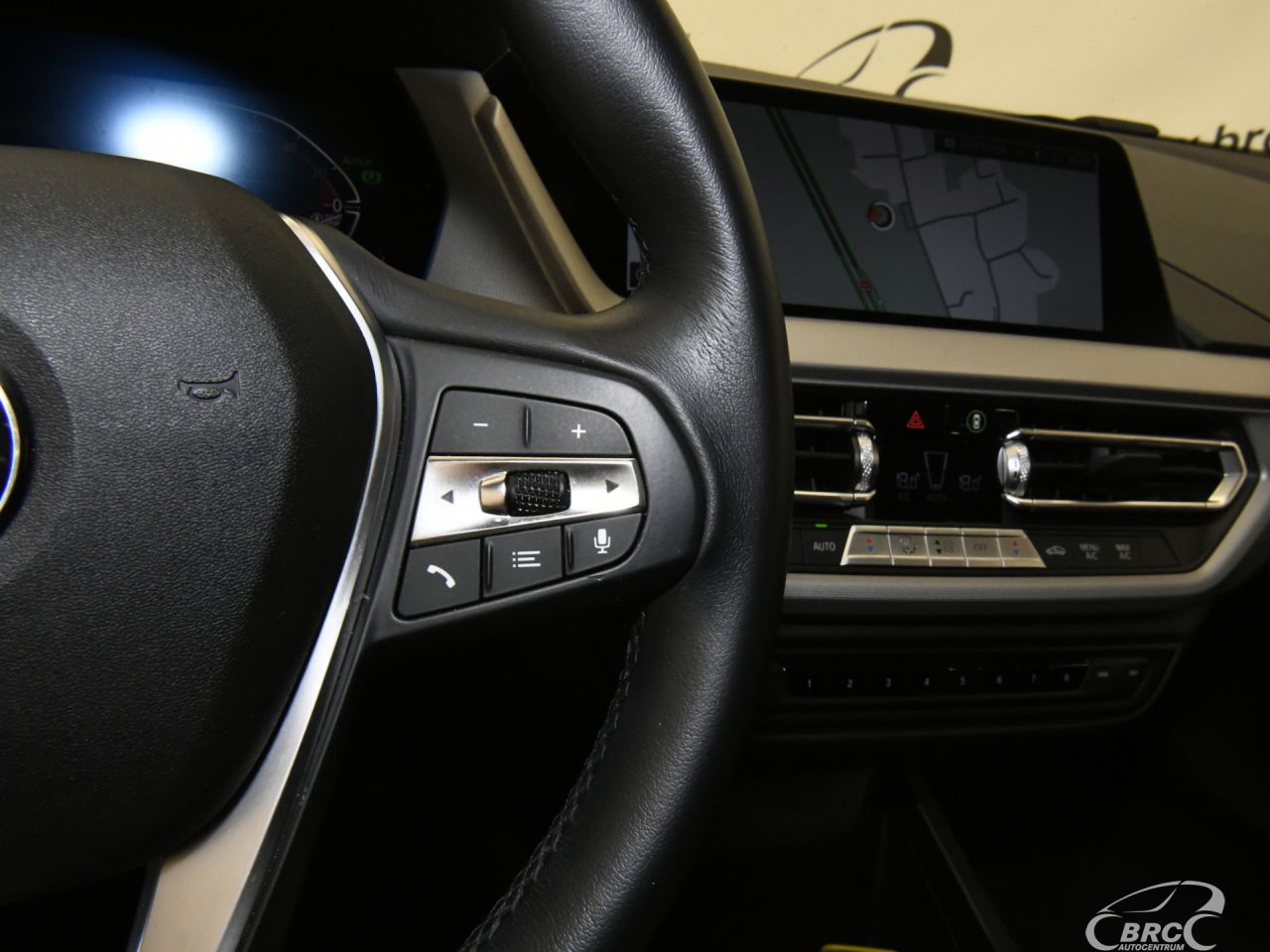 BMW 216 Gran Coupe | 28