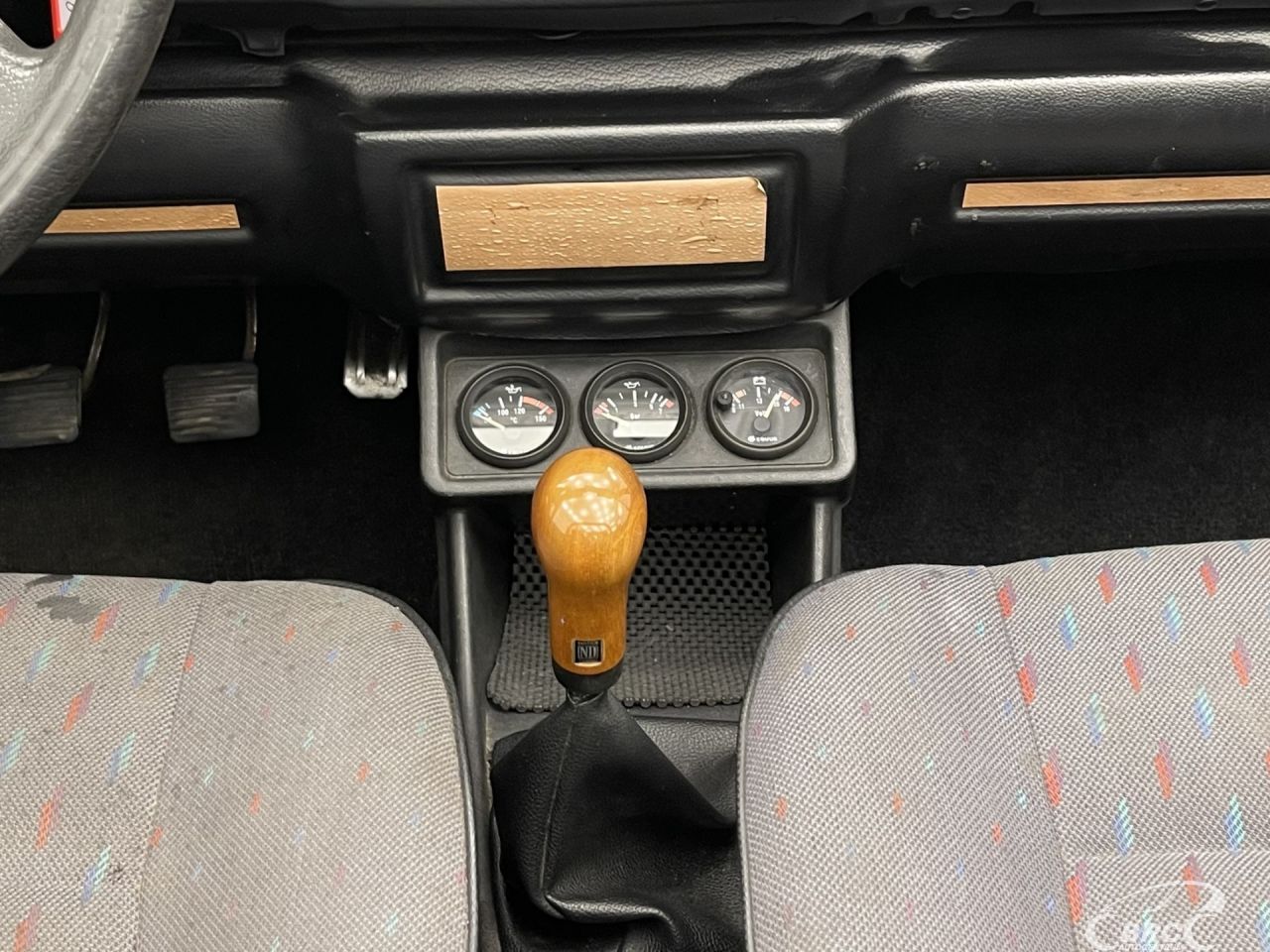 Volkswagen Golf | 14