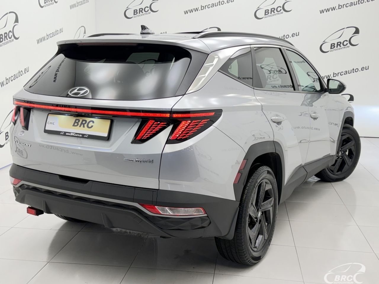 Hyundai Tucson | 48