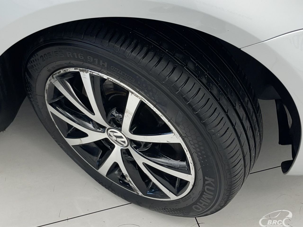 Volkswagen Touran | 30