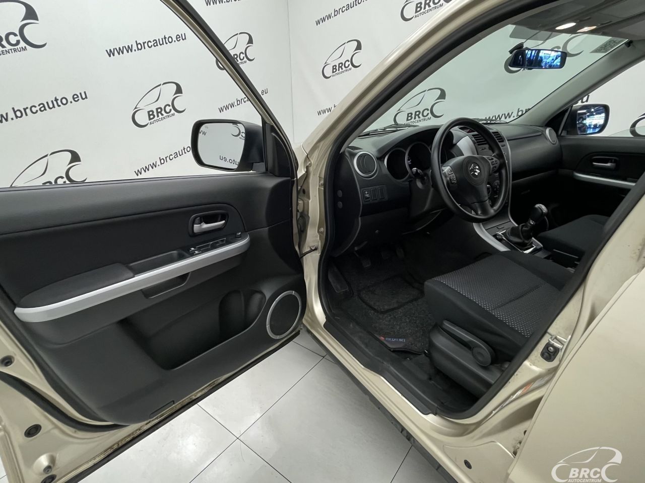 Suzuki Grand Vitara | 18