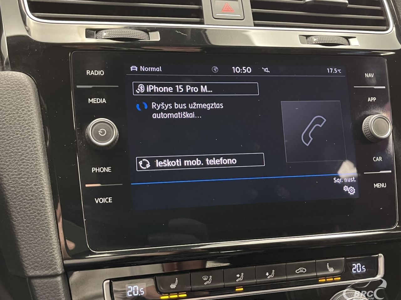 Volkswagen Golf | 37