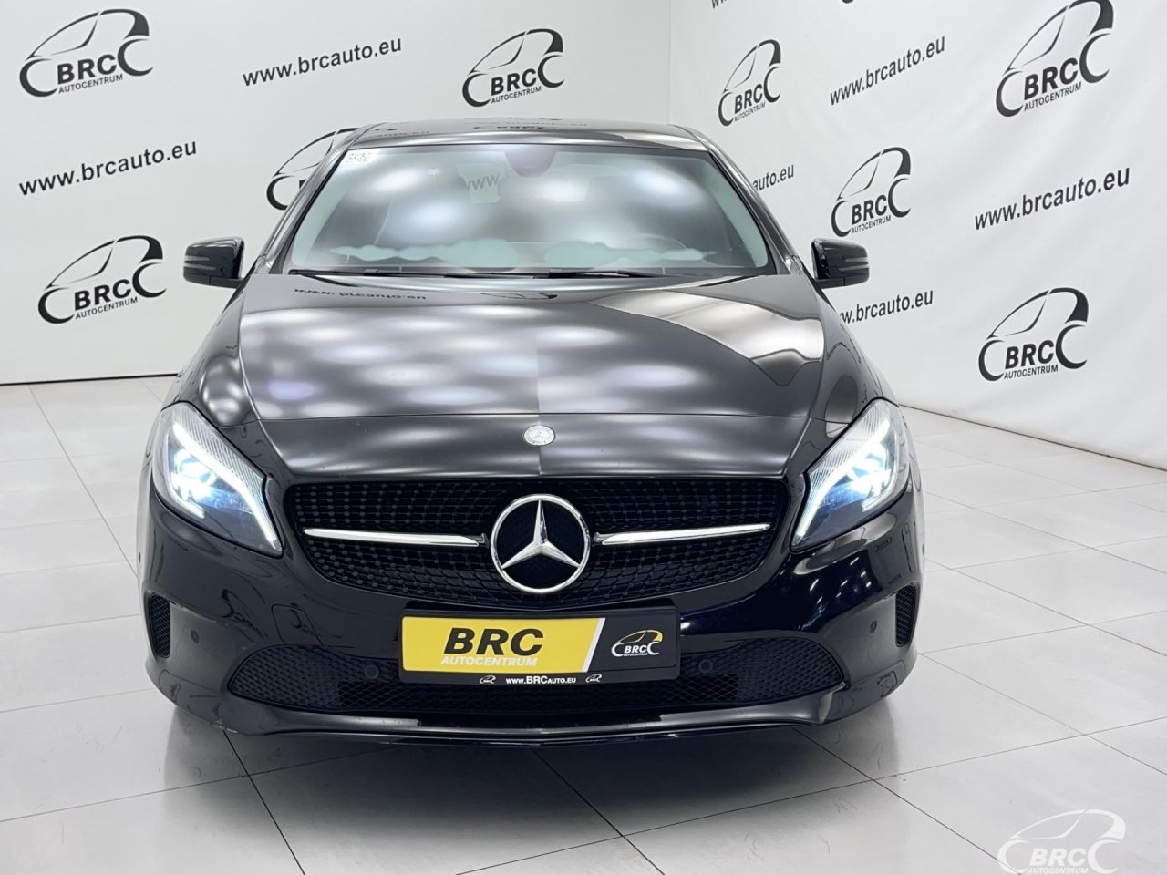 Mercedes-Benz A180 | 40