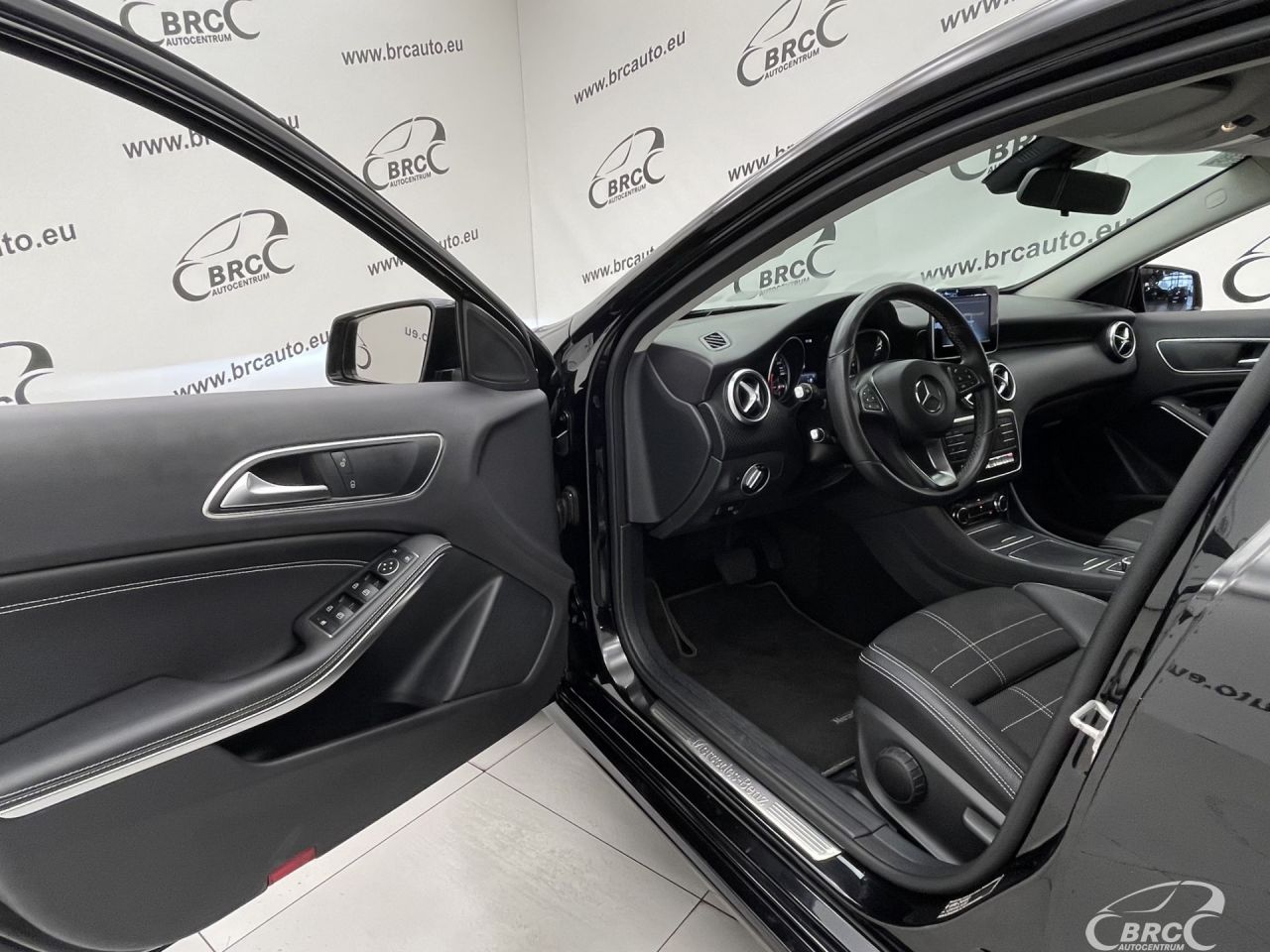 Mercedes-Benz A180 | 17