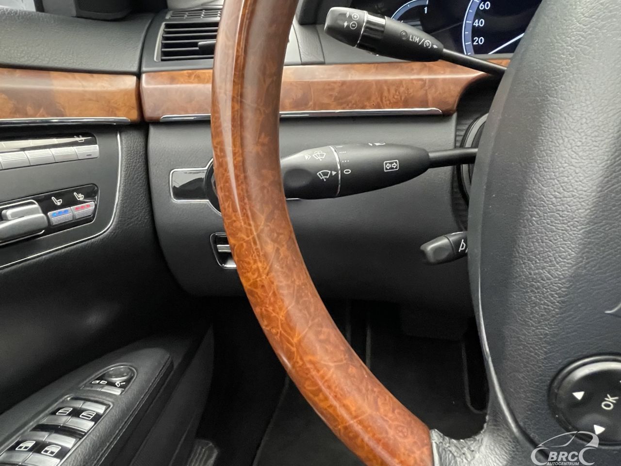 Mercedes-Benz S450 | 34