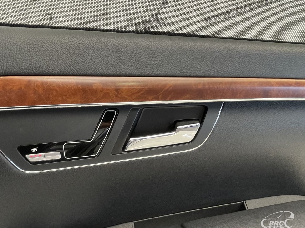 Mercedes-Benz S450 | 15