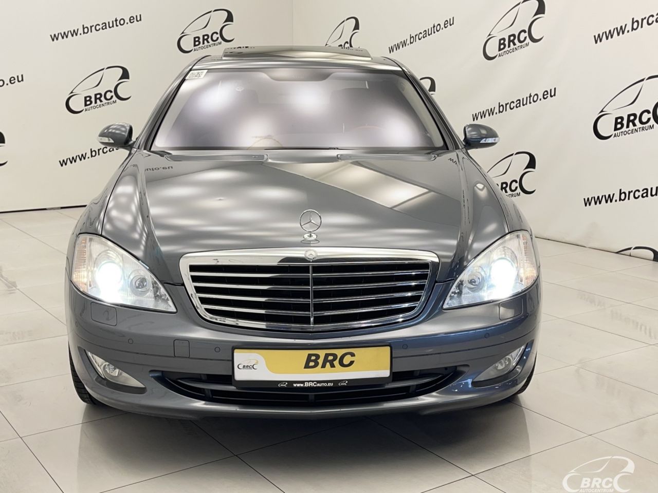 Mercedes-Benz S450 | 46