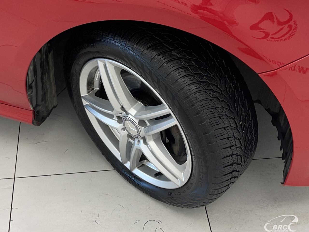 Mercedes-Benz A180 | 35