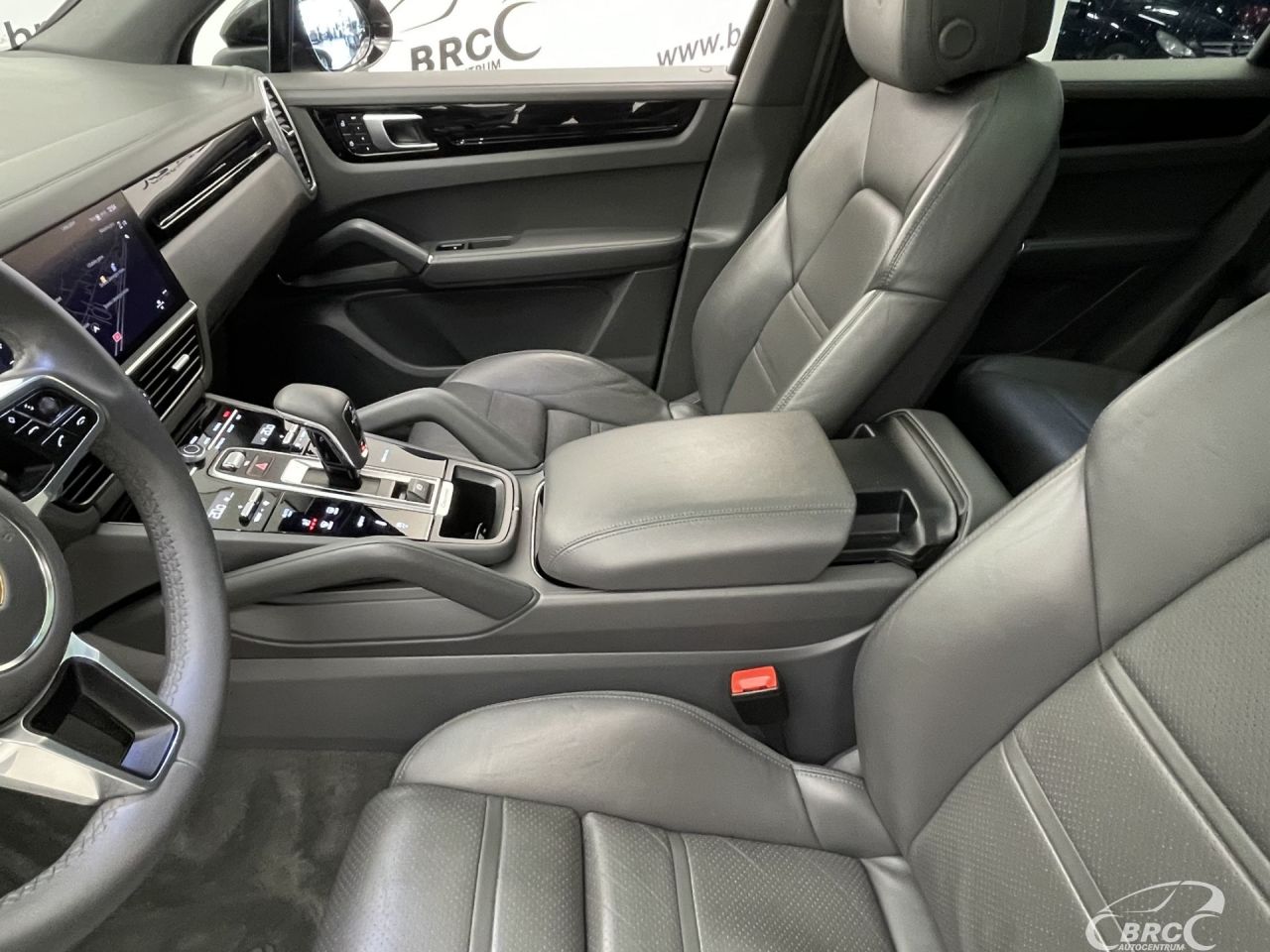 Porsche Cayenne | 44