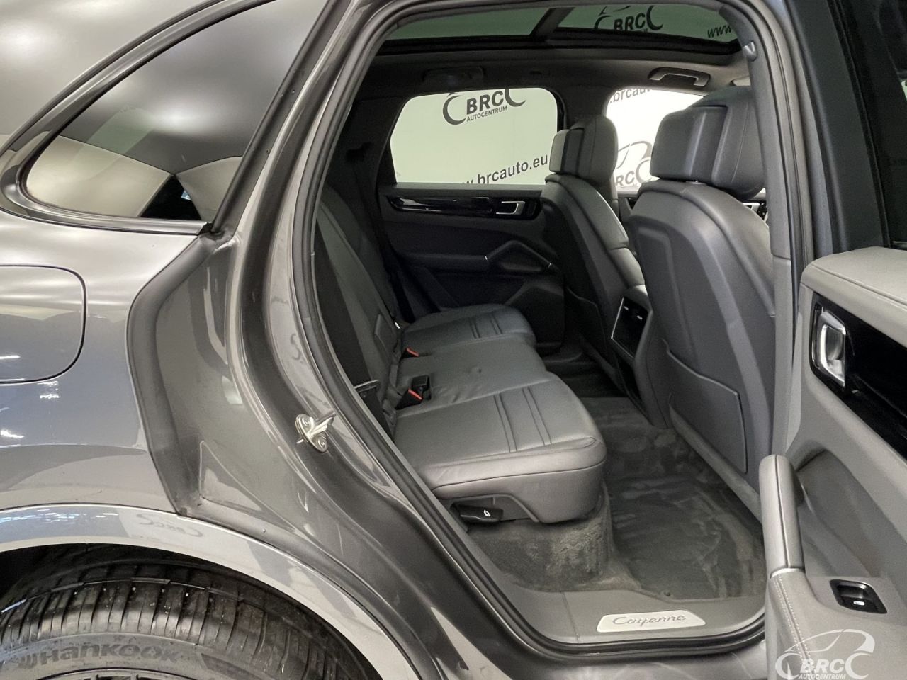 Porsche Cayenne | 19