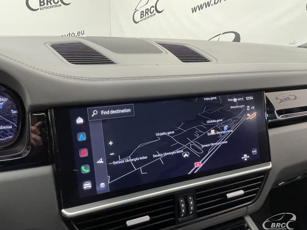 Porsche Cayenne | 61