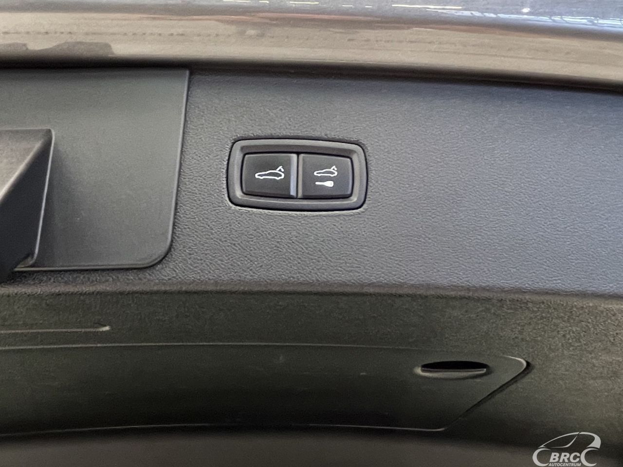 Porsche Cayenne | 93