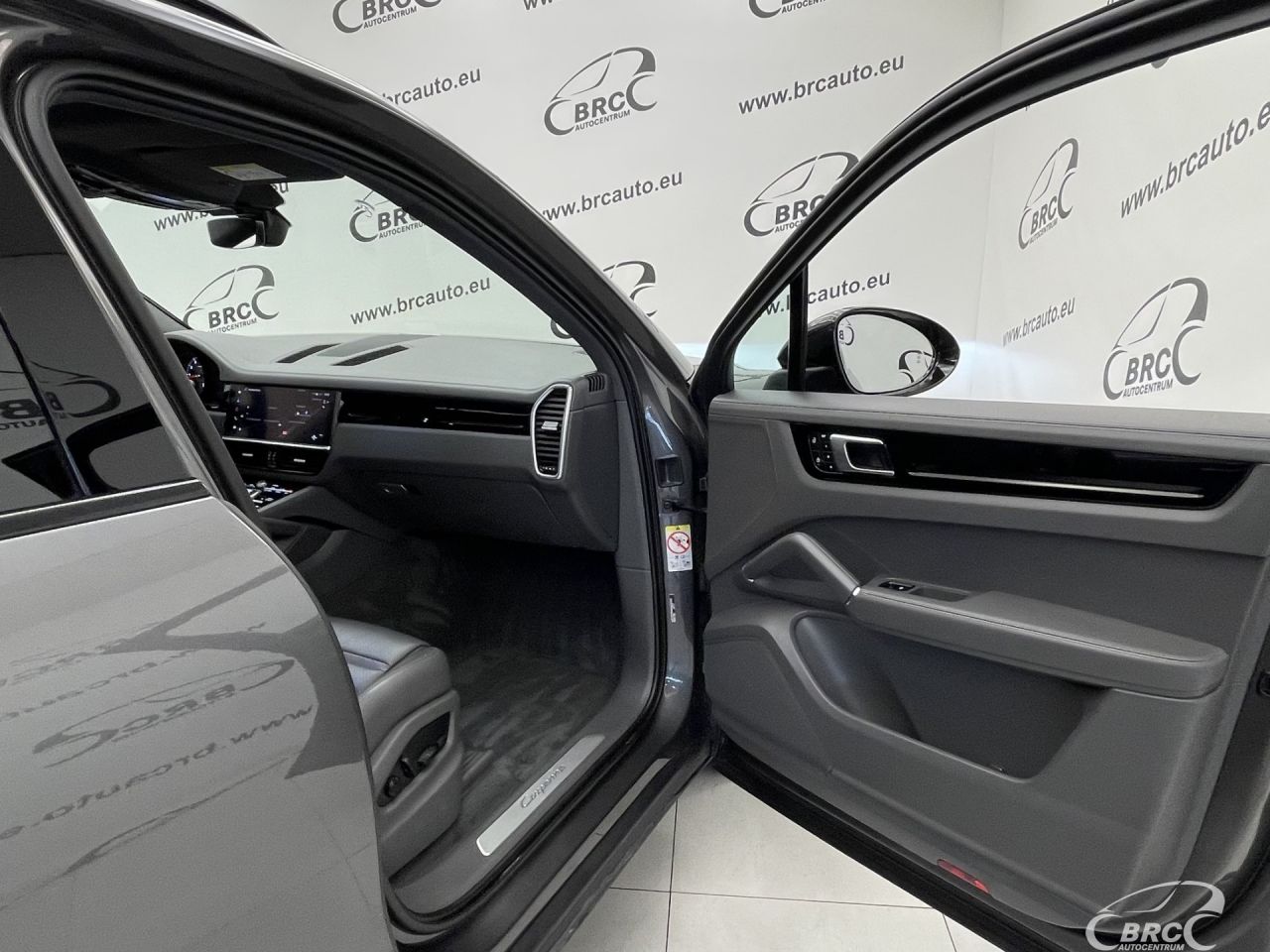 Porsche Cayenne | 21
