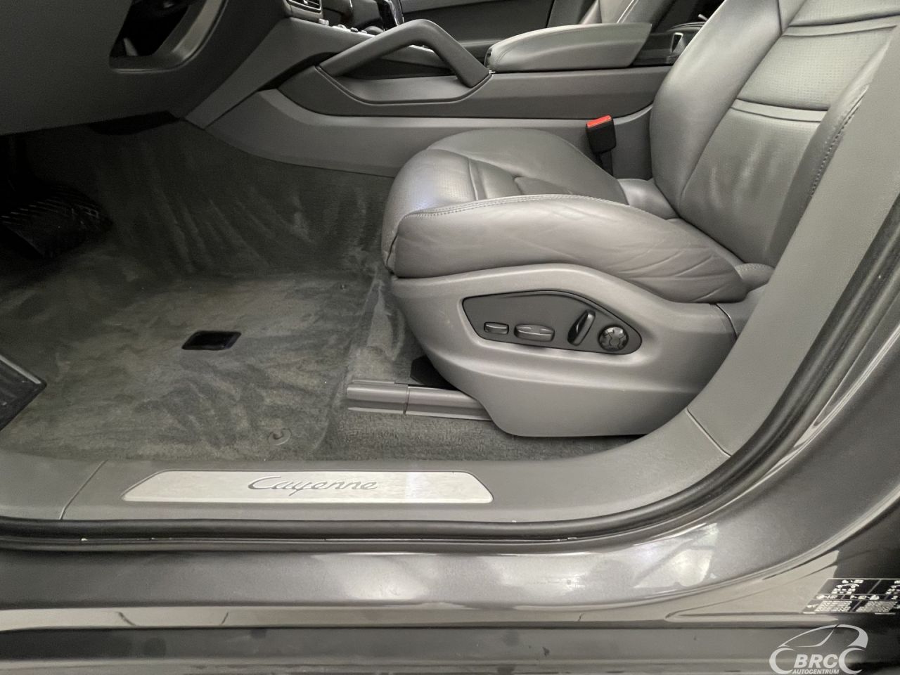 Porsche Cayenne | 40