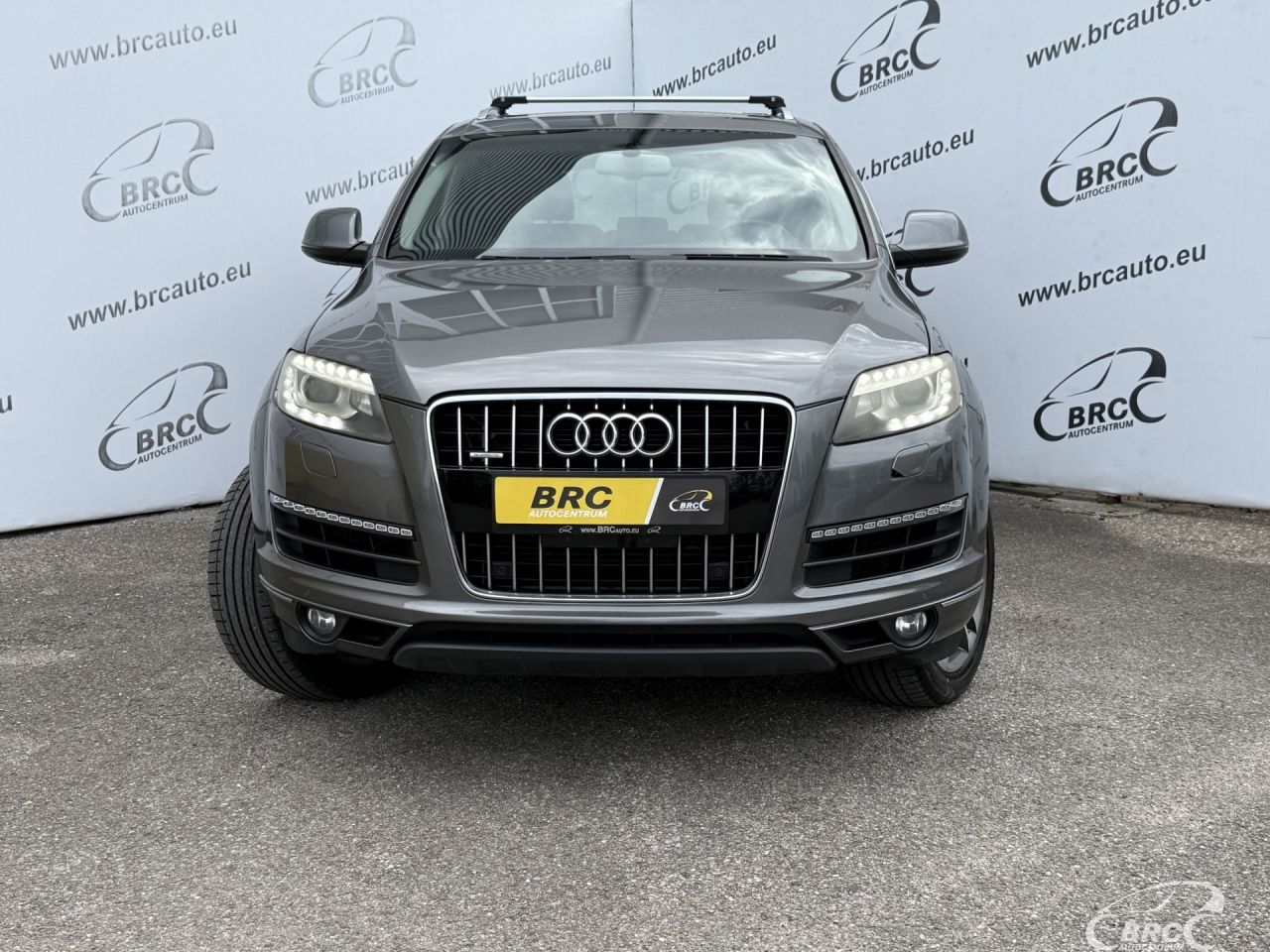 Audi Q7 | 40